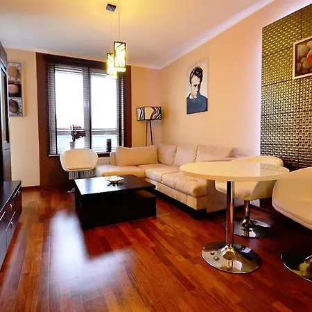 Promenada Apartman *